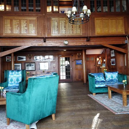 Windermere Motor Boat Racing Club Pensionat Bowness-on-Windermere Eksteriør billede